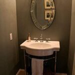 Quality Glass Venetian Oval Mirror for Living Room Decorative Mirror Dimension 20x36 Inches VM 96